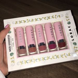 Lorac mod goddess lipstick set